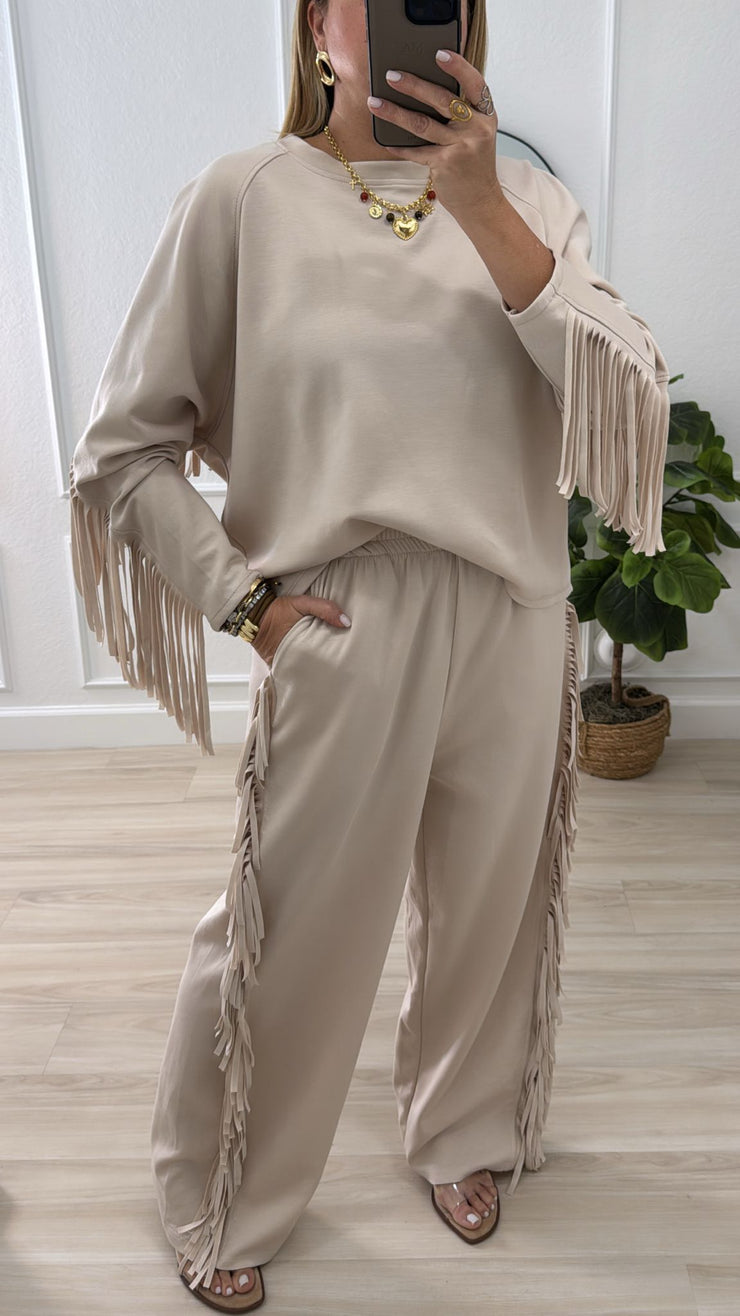 Fringe Travel Set