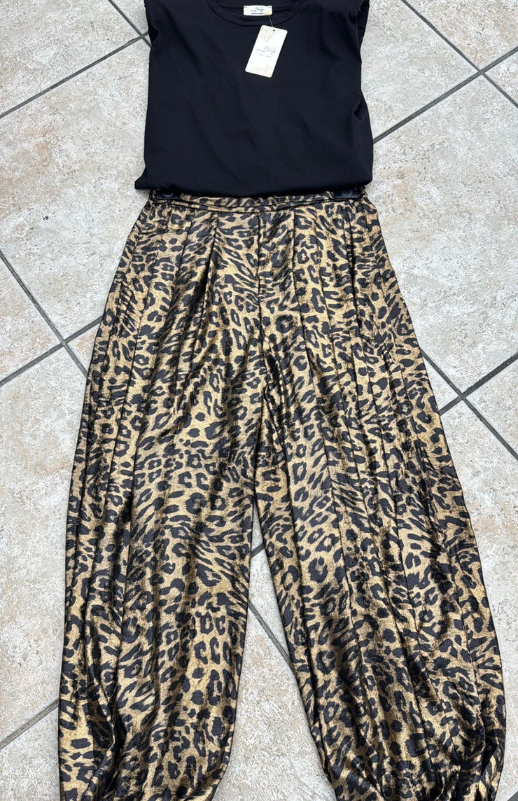 Metallic Leopard Pantas