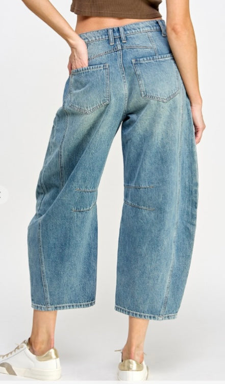 Barrel Jeans