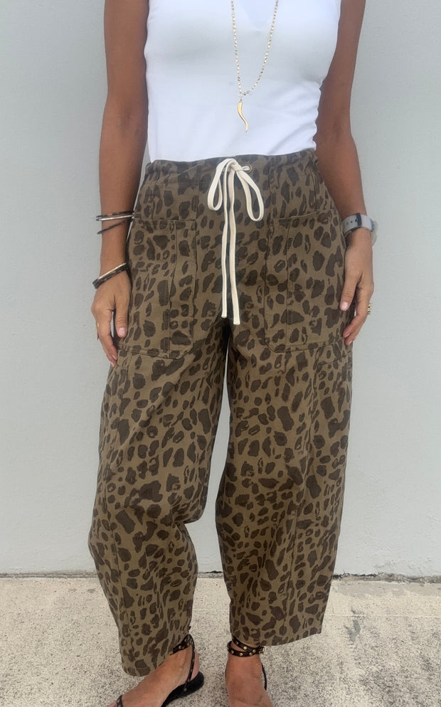 Leopard Barrel Jean