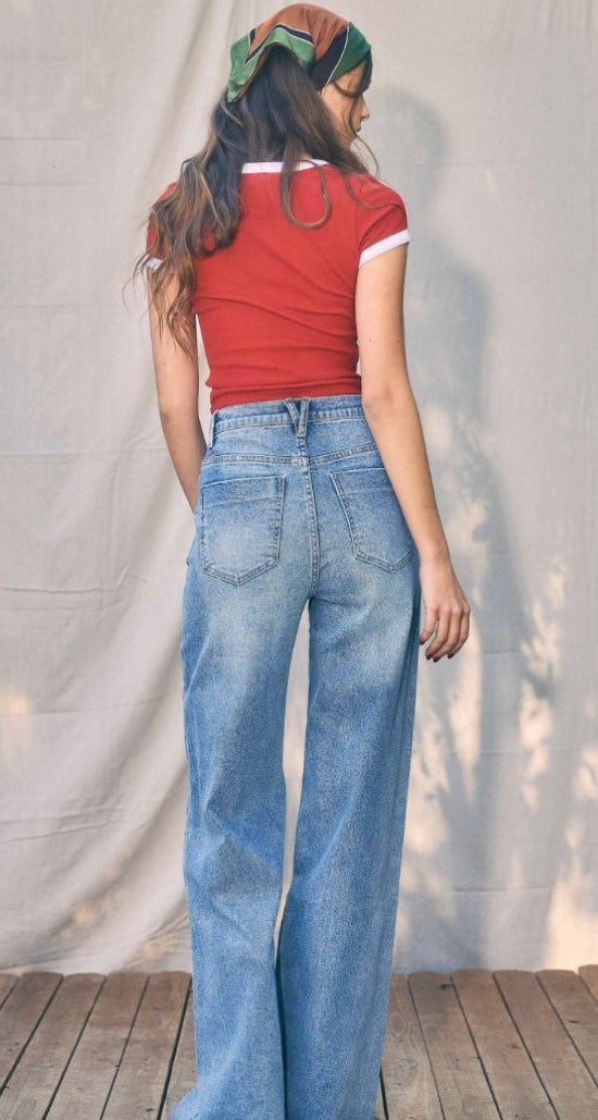 High Rise Essential Jeans